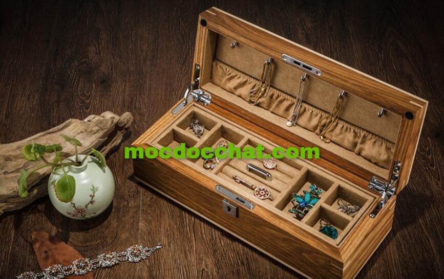 Hộp đựng trang sức bằng gỗ có khóa