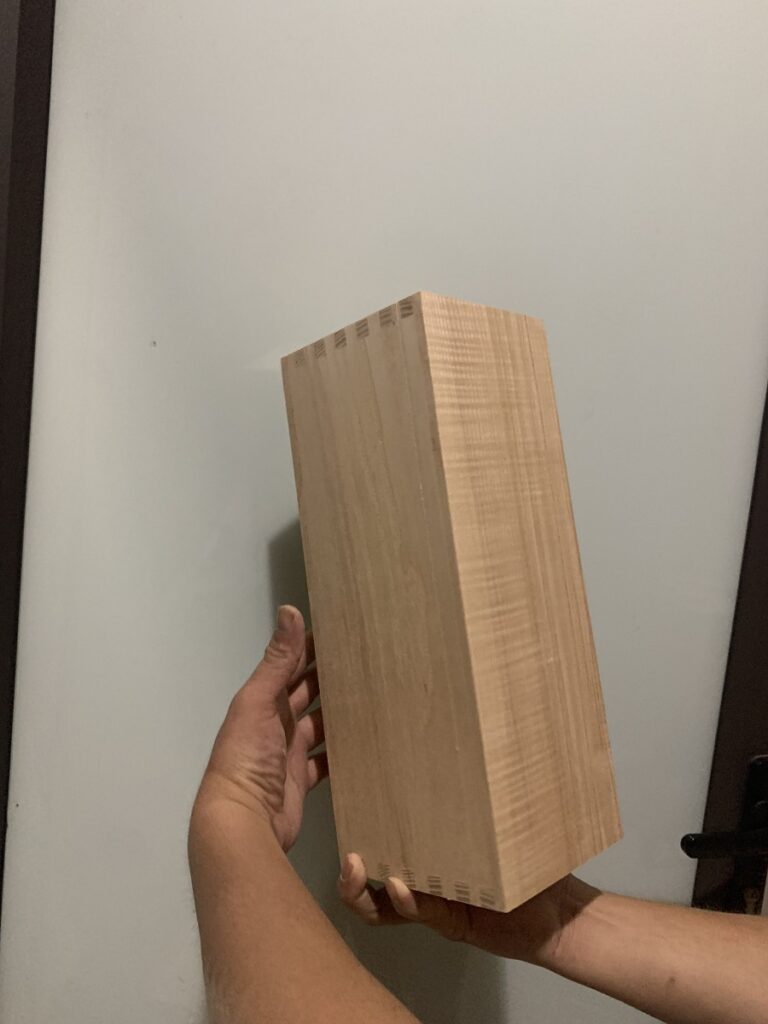 Làm hộp gỗ theo yêu cầu hcm