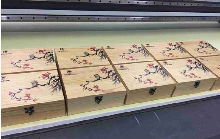 Làm hộp gỗ theo yêu cầu hcm