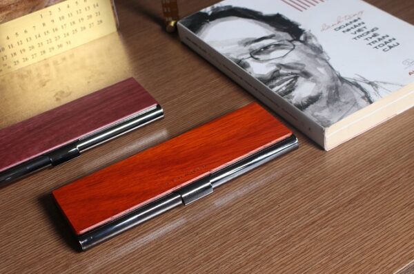 hộp bút đẹp sang trọng