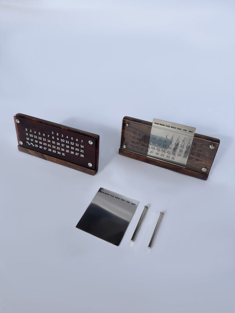 quà tặng lịch gỗ 